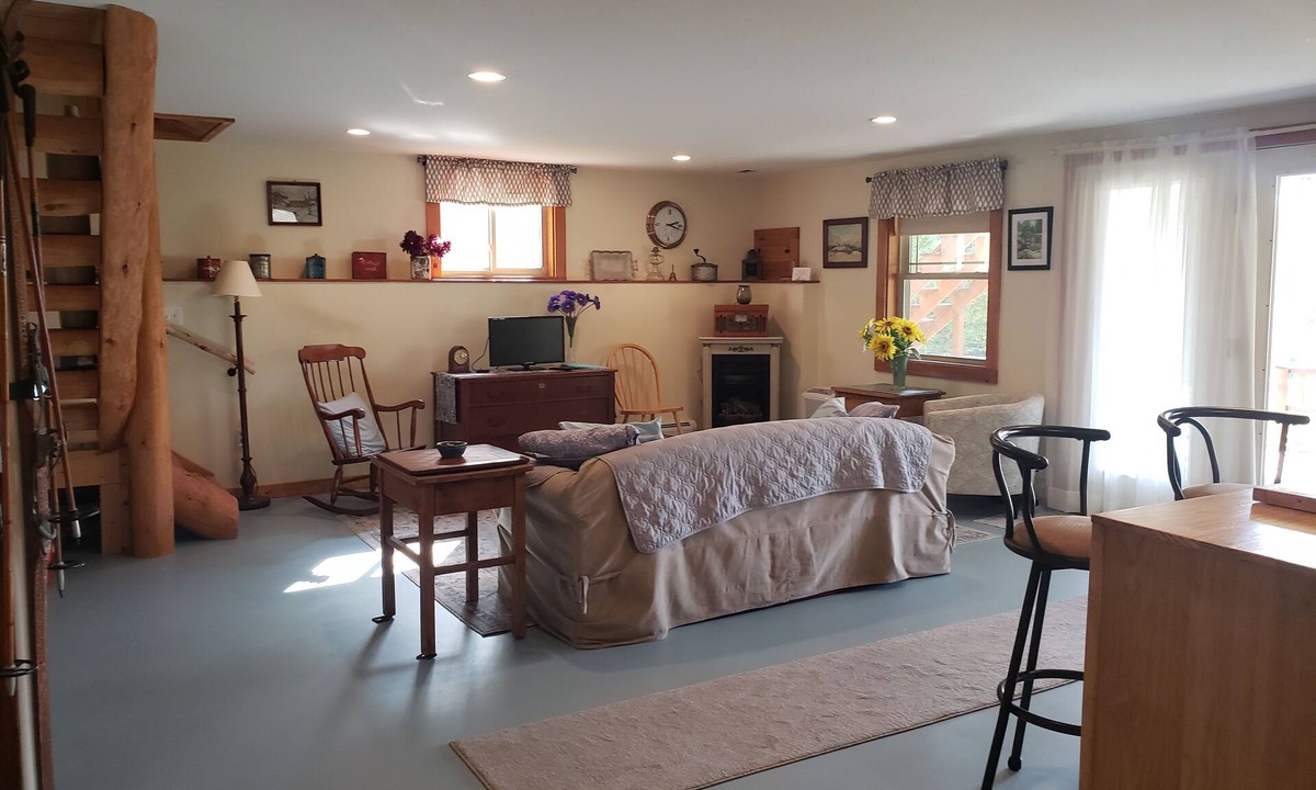 Center Lovell Apartment | Mimi's Mountain Retreat