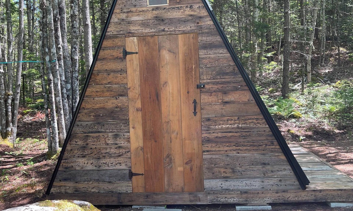 Milbridge Cabin | Miners Den Balsam Hill Cabins Milbridge