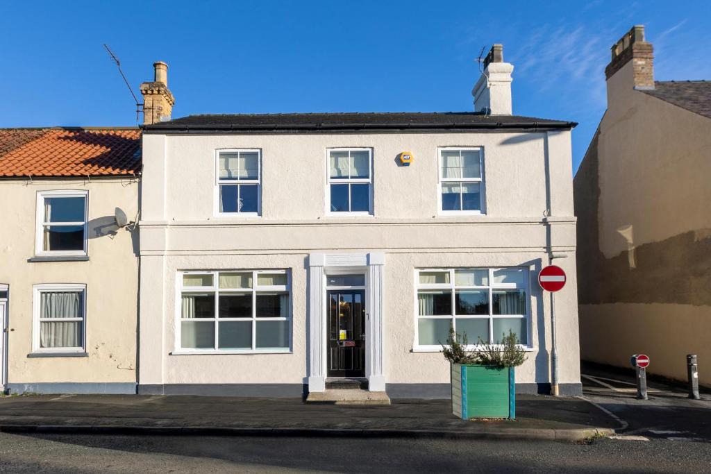 Pocklington House | Minerva House