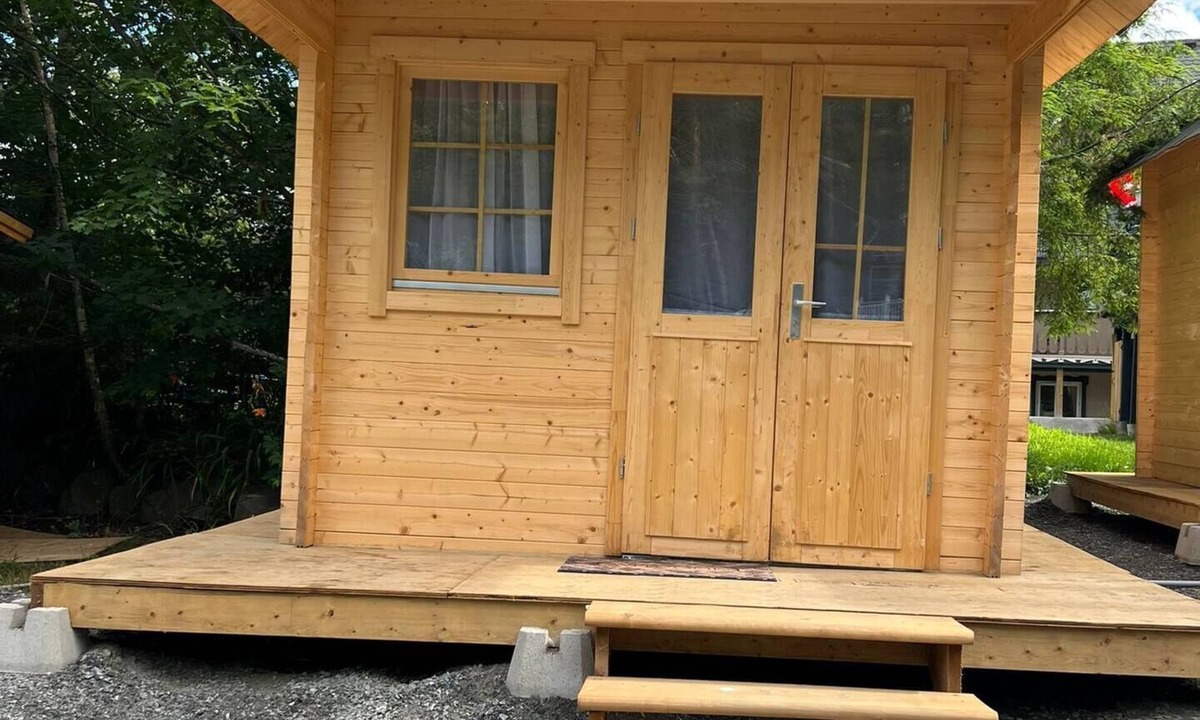 Seguin Cabin | Mini Home on the Lake