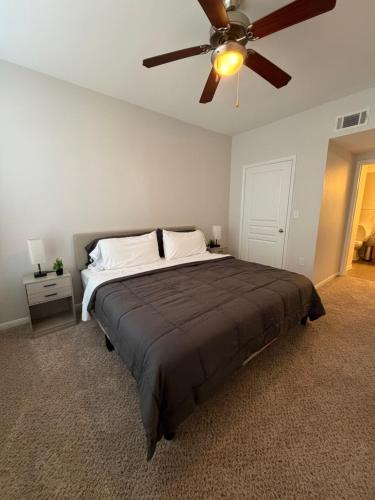Braeswood Place Apartment | Minimalist cozy stay in Houston