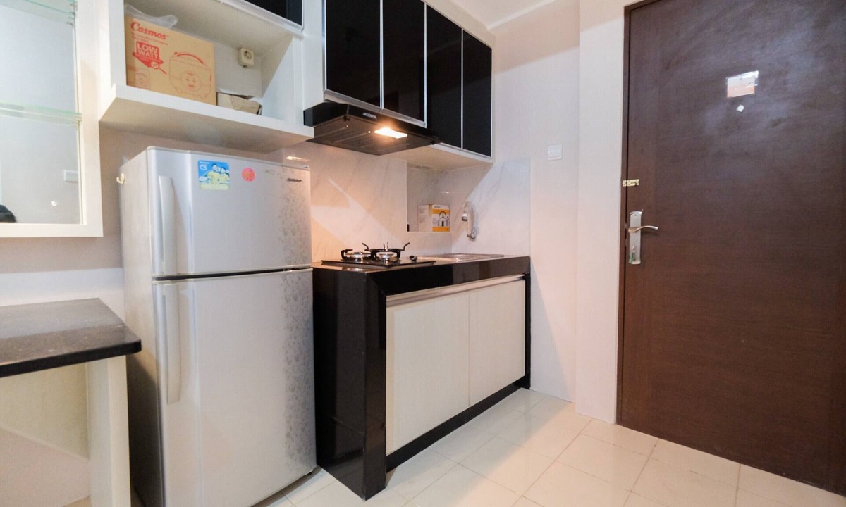 Sunter Apartment | Minimalist Studio Room at Sunter Park View Apartment