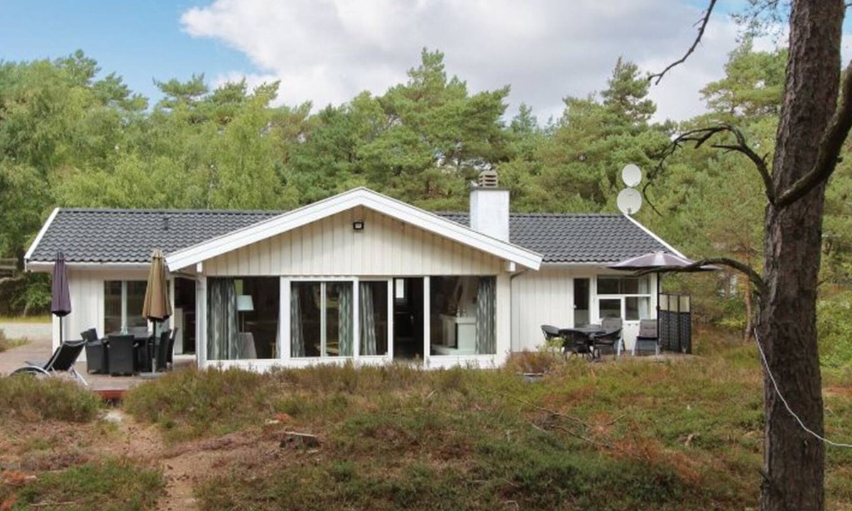Dueodde House | "Minka" - 300m from the sea by Interhome