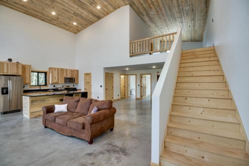 Puposky House | Minnesota Nature Escape! Lake Campbell Cabin