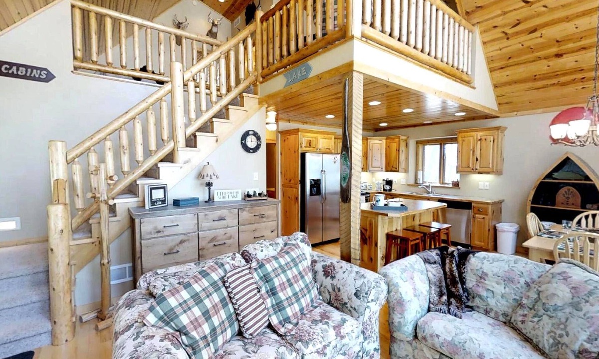 Litchfield Cabin | MINNeSTAY* Lakefront Hideaway