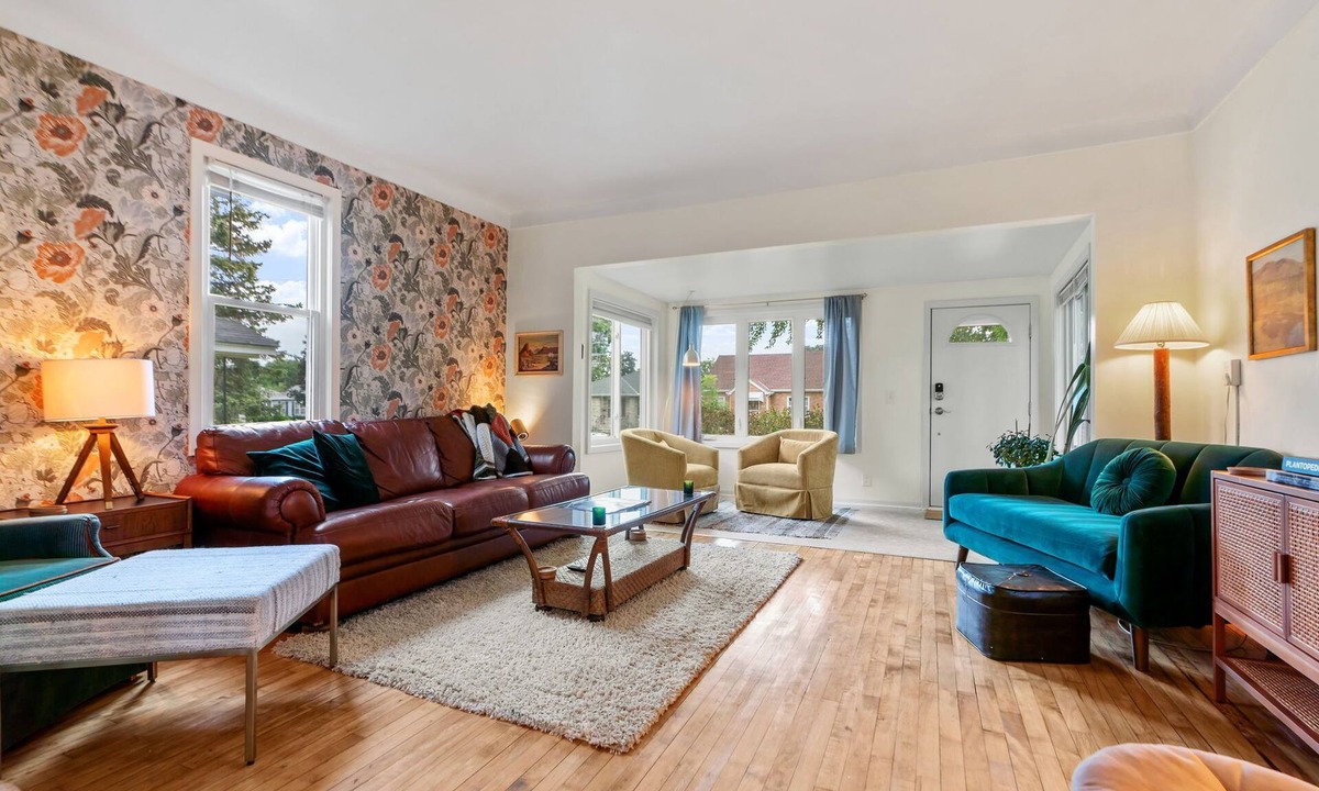 Northeast Minneapolis House | MINNeSTAY* Musee Northeast | Arts District