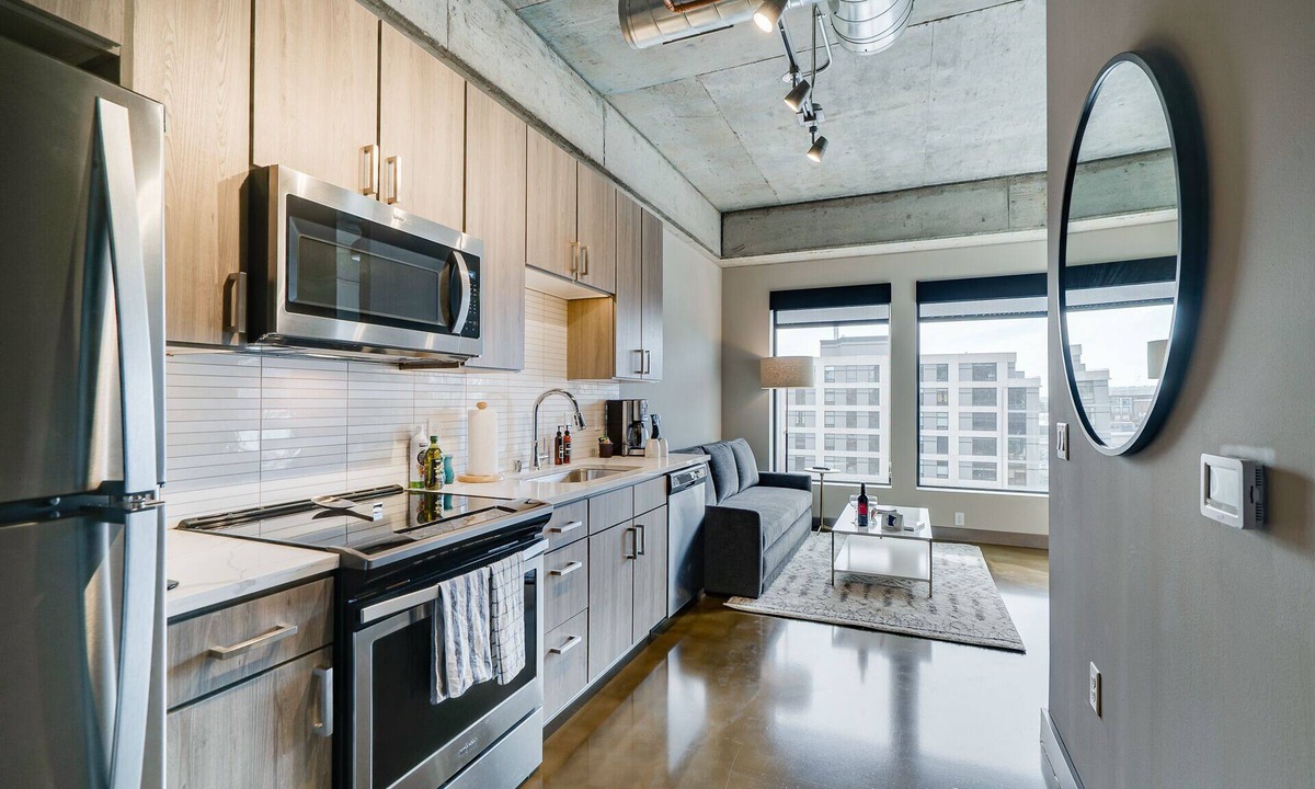 Warehouse District Apartment | MINNeSTAY* Sable 607 | North Loop | Target Center