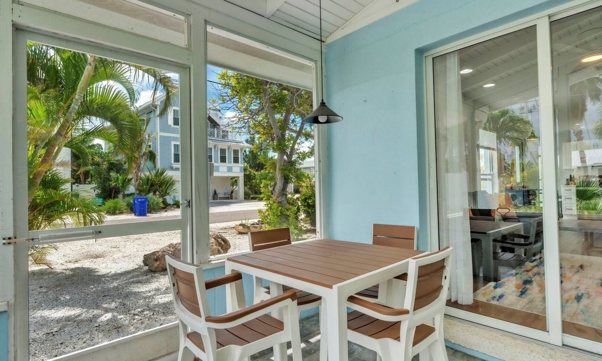 Anna Maria Condo | Minnow 2 2 Bedroom Villa by RedAwning