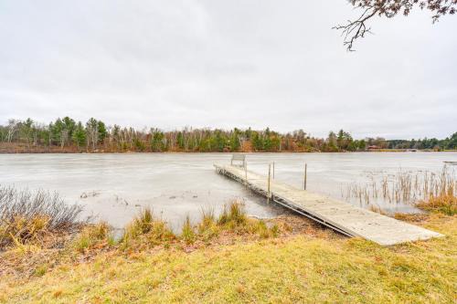 Gordon House | Minong Flowage Cabin w/Fire Pit & Dock!
