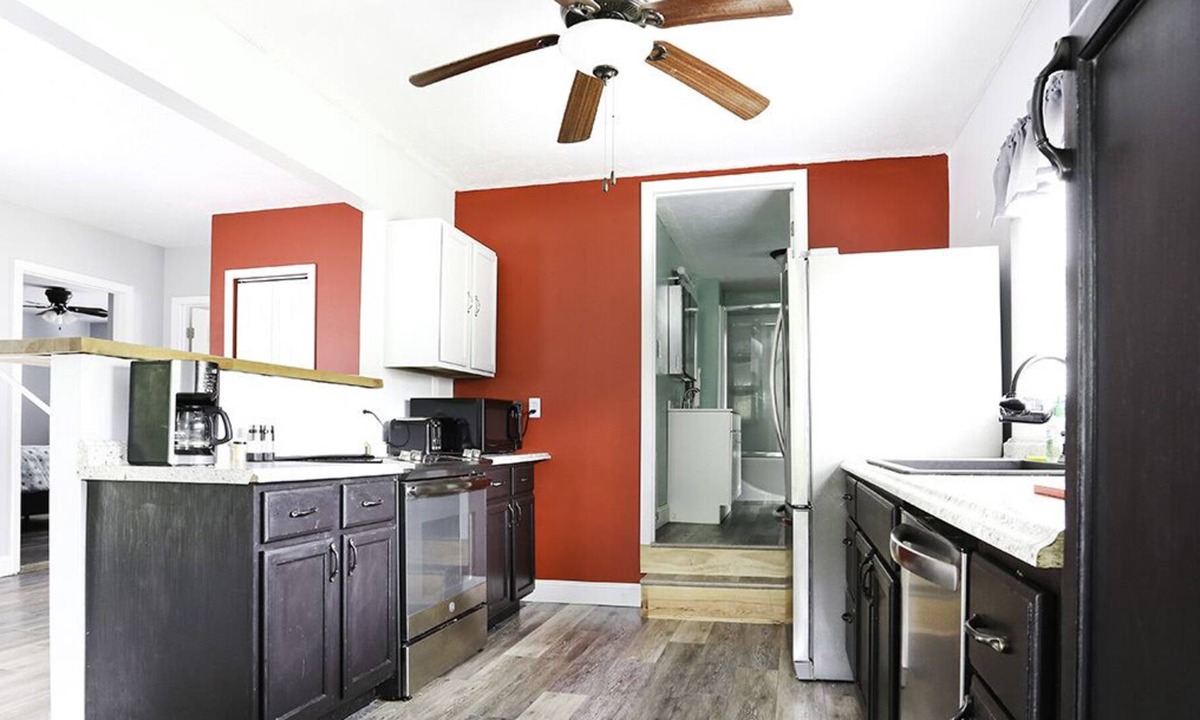 Victor House | Minutes from New River Gorge!!-Charming and Peaceful