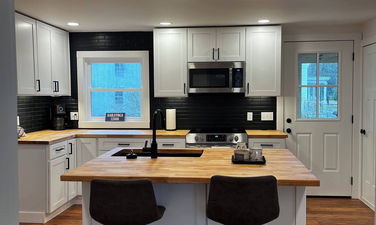 Ballston Spa Apartment | Minutes from Saratoga Springs!