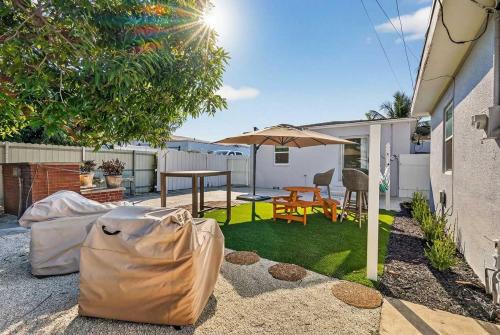 Poiciana Park II House | Minutes to Beach Dog Friendly BBQ Patio