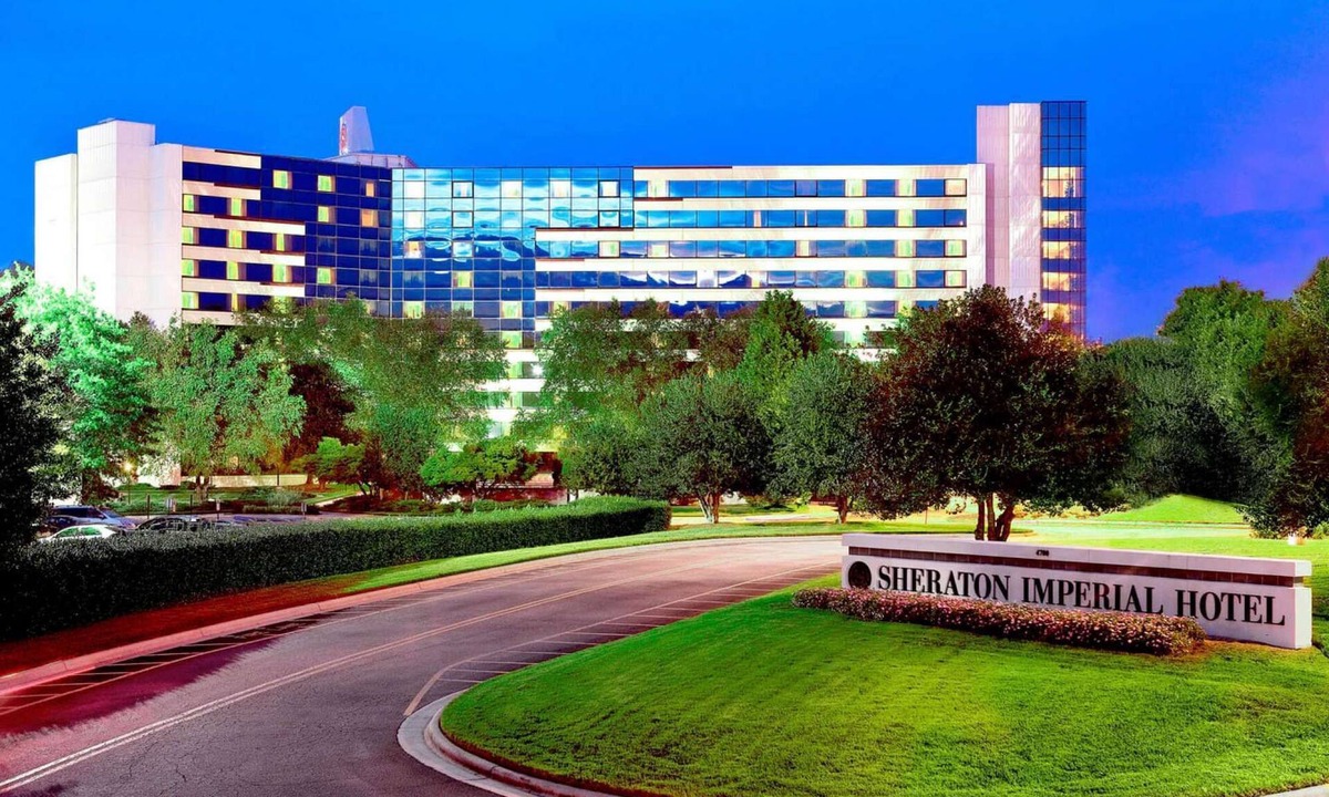Durham Hotel | Minutes to Research Triangle + Free Shuttle & Pool
