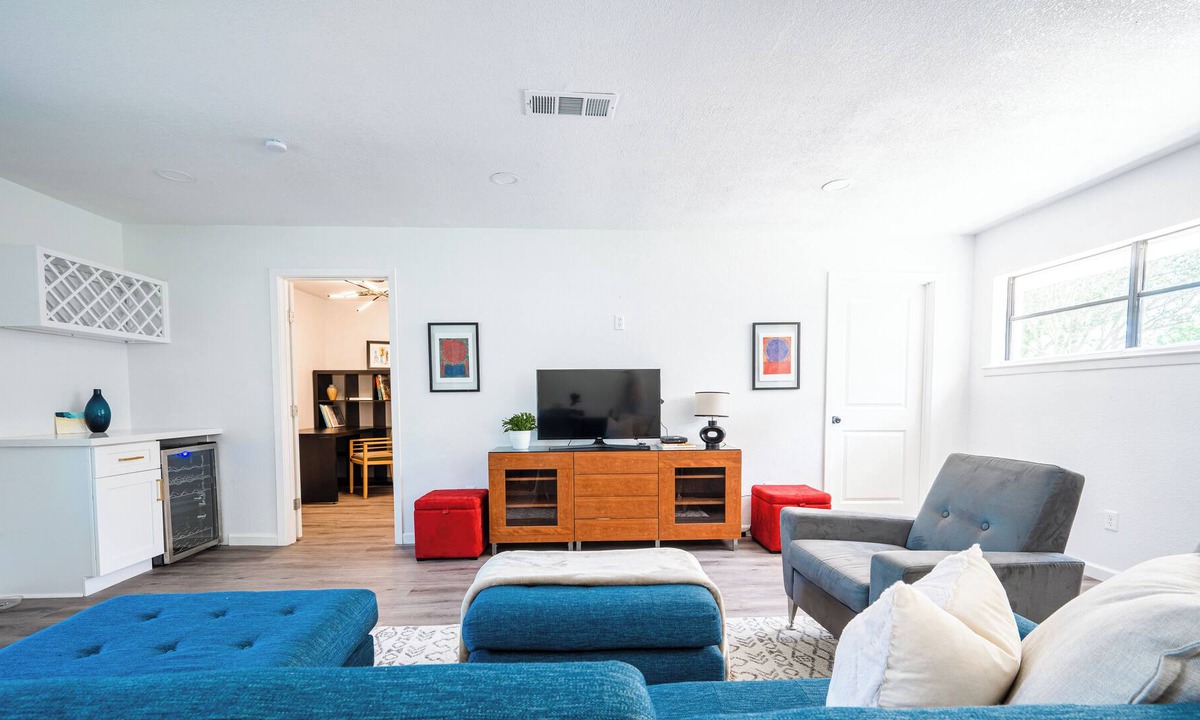 Westbury House | Minutes to Texas Med Center - Rice University - Museum District