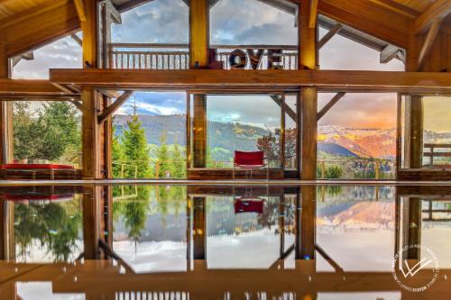 Demi-Quartier House | Mirage