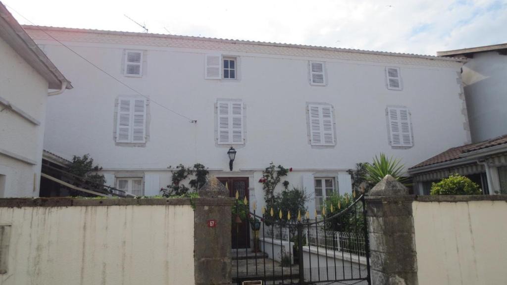 Amou House | Mirailh