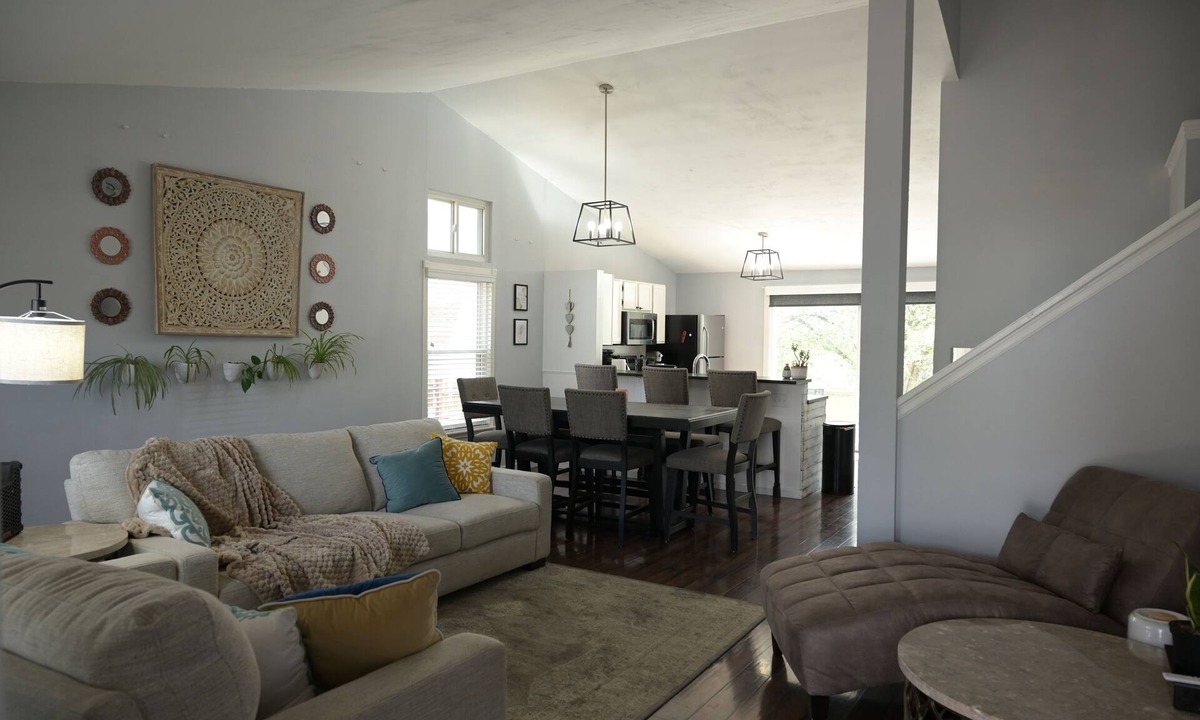 Foothill Green House | Mirrors & Mandalas and Morning Coffee!