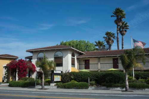 Westside Santa Cruz Hotel | Mission Inn