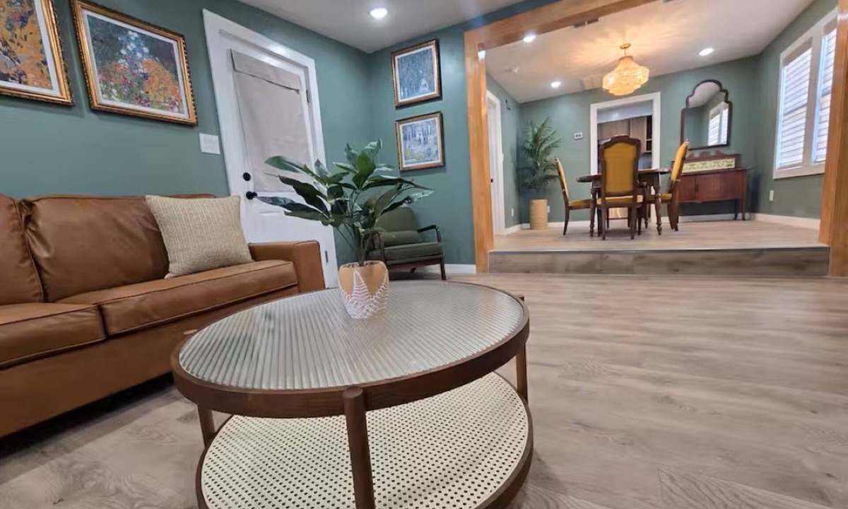 Southside House | Missions Green Golf House