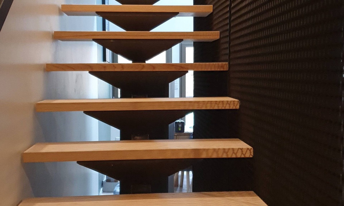 Ornans House | Mister Gus