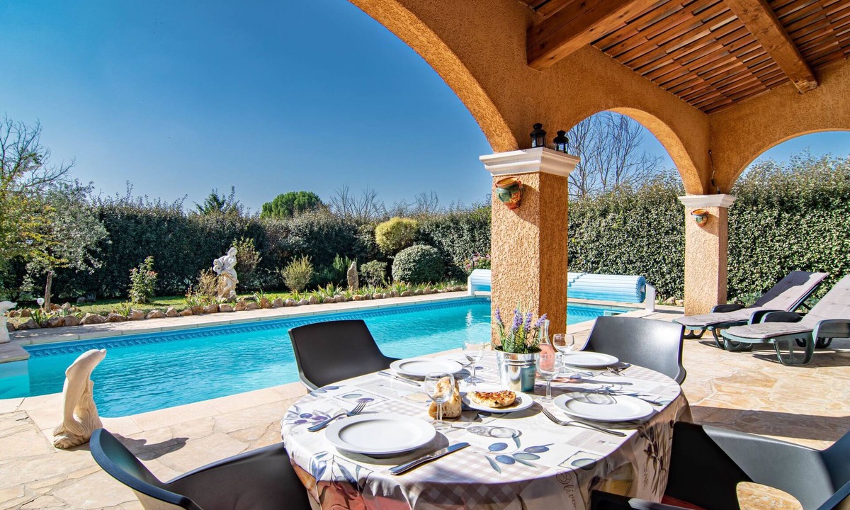 Regusse House | Mistral by Interhome