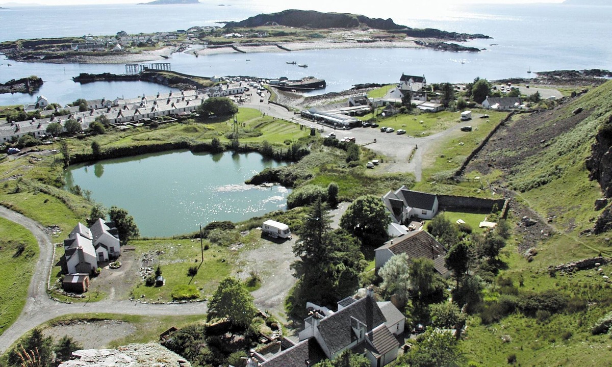 Ellenabeich Cottage | Misty Isles Cottage - S4577