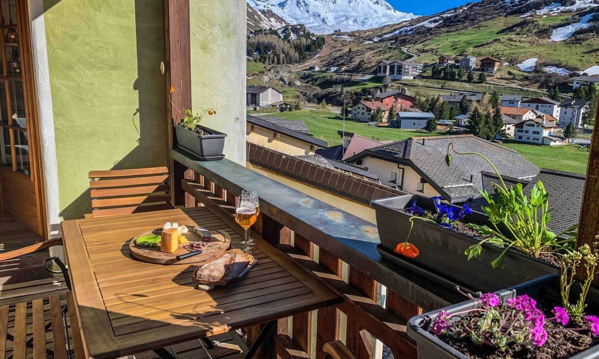 Bivio Apartment | mit Blick in die Berge by Interhome
