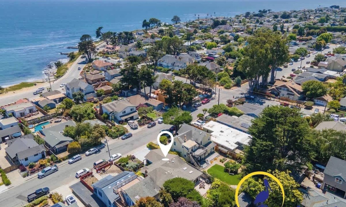 Westside Santa Cruz House | Mitchell's Cove Beach House