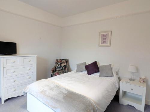 Stourport-on-Severn House | Mitton Villa