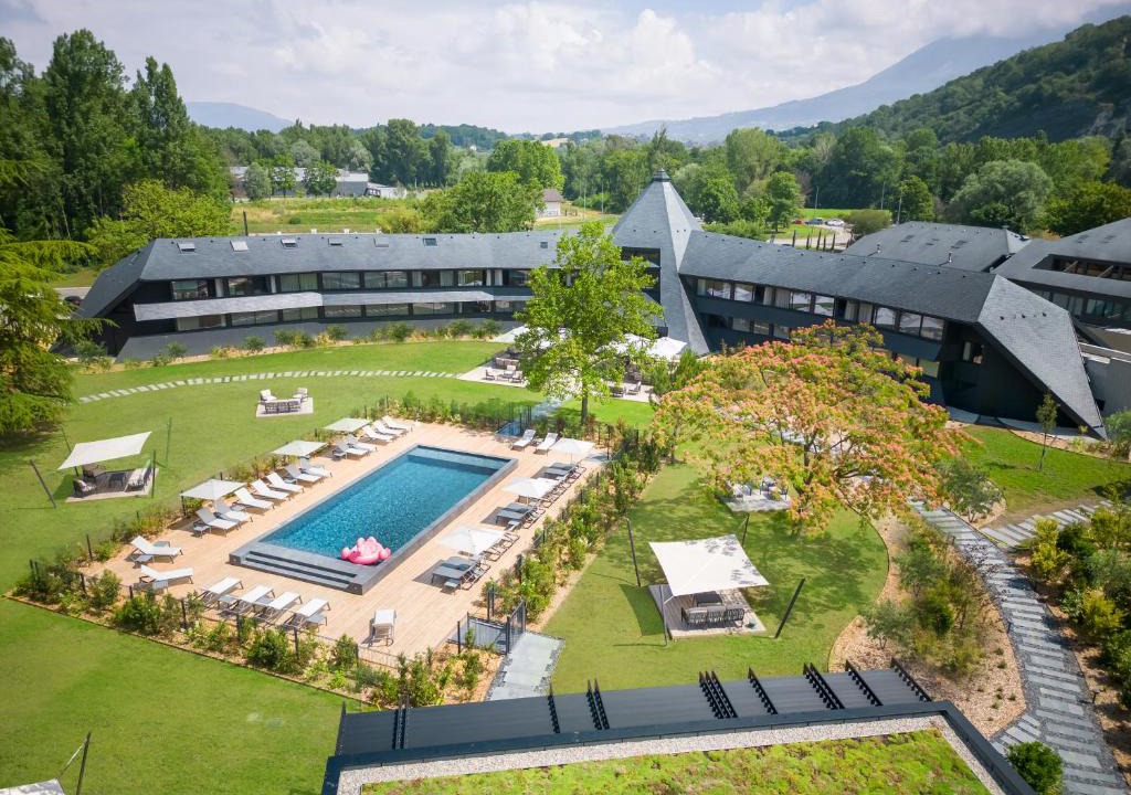 Voglans Hotel | Miura