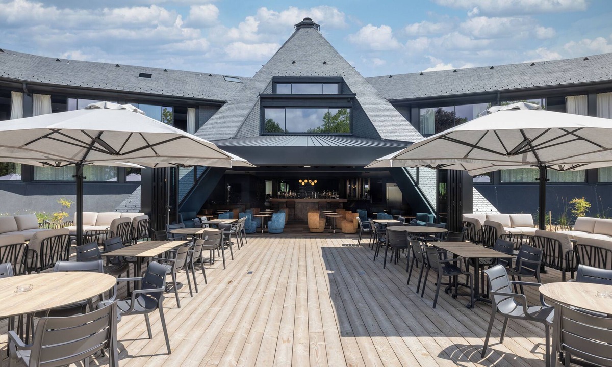 Voglans Hotel | Miura