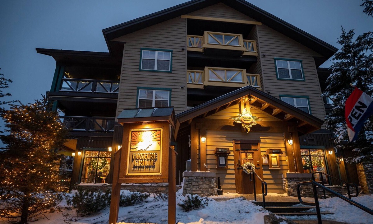 Edray Condo | ML149| Ski In/Out, Sunset View