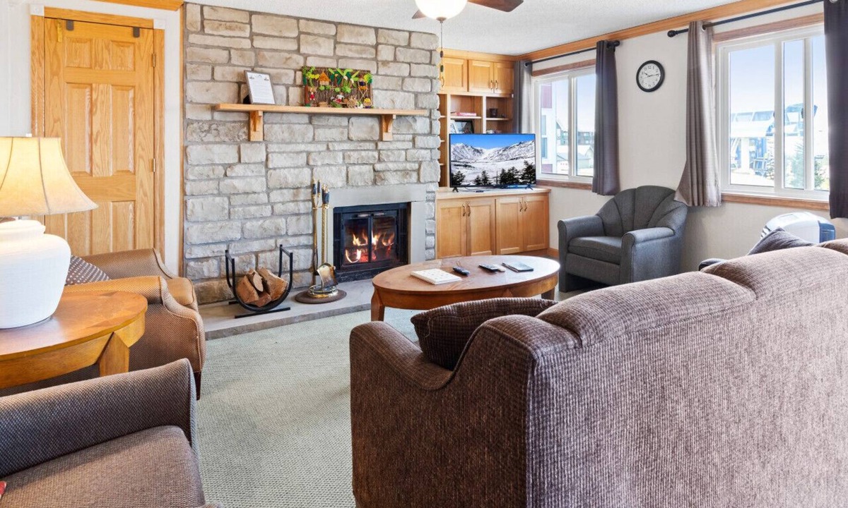 Edray Condo | ML246 Spacious Condo Mtn And Lake Views Fireplace