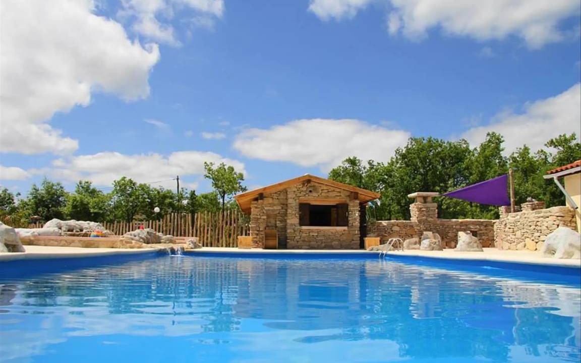Saint-Antonin Noble Val House | Mobile home ∙ 6 guests