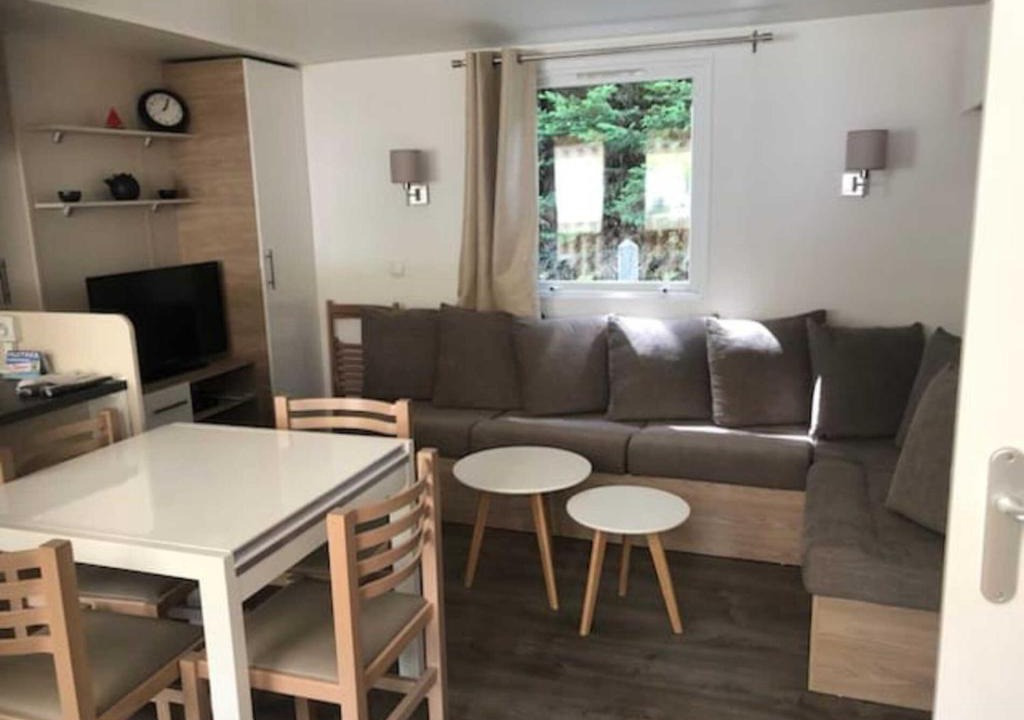 Saint-Jean-de-Monts Apartment | Mobil - Home 3 Chambres 8p - 191 bd