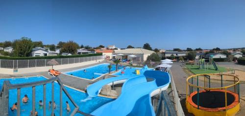 Brem Sur Mer Ski Chalet | Mobil Home 40 Grand Confort