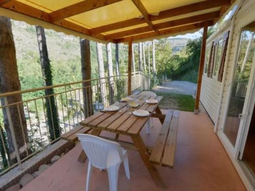 Saint-Rome-de-Tarn Other | Mobil home avec Terrasse - 3 Chambres, 6 Personnes - API-1-52-896