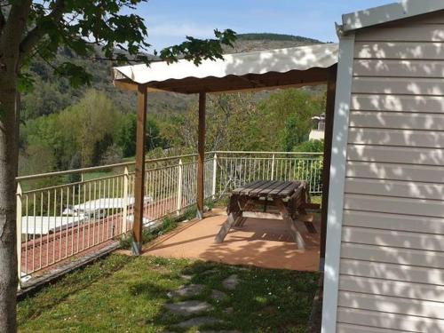 Saint-Rome-de-Tarn Other | Mobil-home avec Terrasse, 3 Chambres, 4 Personnes - API-1-52-1131
