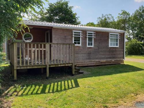 Chaille-les-Marais Other | Mobil-home confortable avec terrasse pour 6 personnes - API-1-52-523