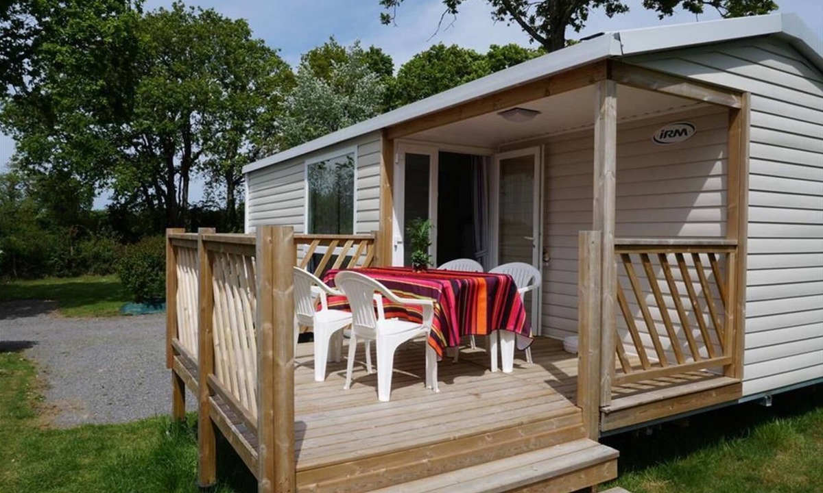 Camoel House | Mobil-home de 28m2 Avec Terrasse Semi-couverte