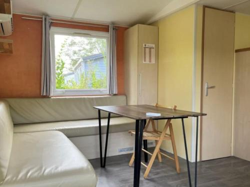 Angicourt Other | Mobil-home familial pour 5 à Angicourt - API-1-52-1714