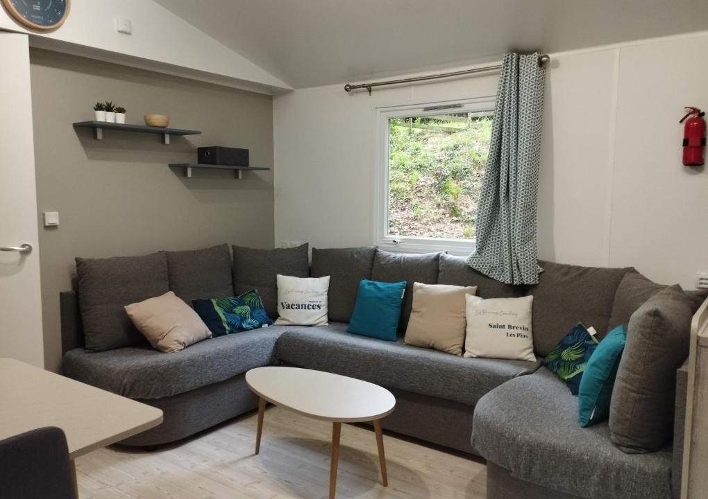 Saint-Brevin-les-Pins Other | Mobil-home tout confort à 300m de l'océan