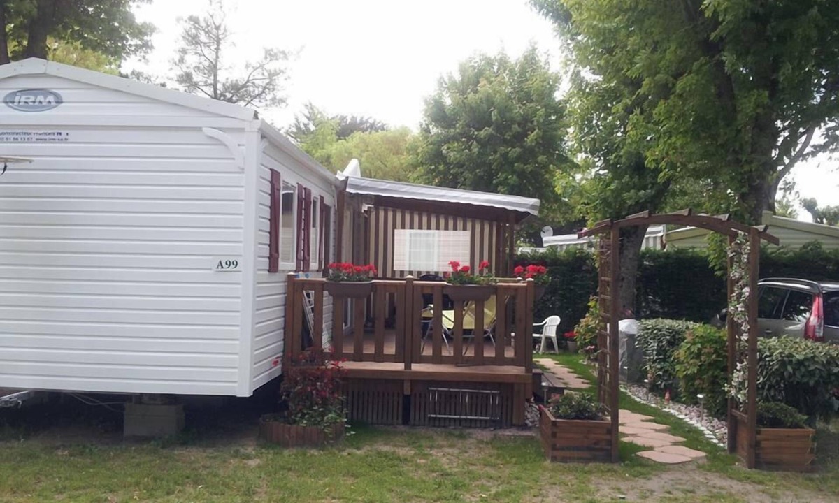 Saint-Jean-de-Monts House | MOBIL HOME 6/8 pers CAMPING 4 * LE BOIS MASSON SIBLU
