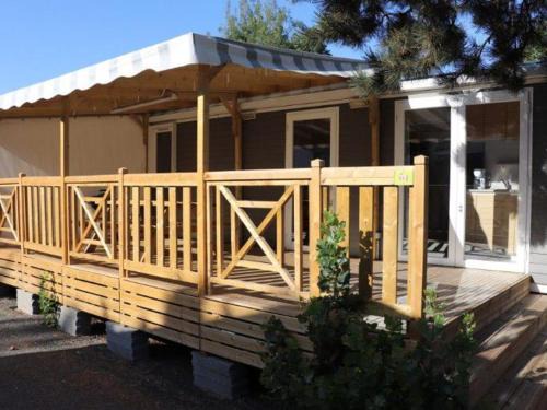 La Chaize-Giraud Other | Mobil-home spacieuse avec terrasse à Bretignolles-sur-Mer - API-1-52-422