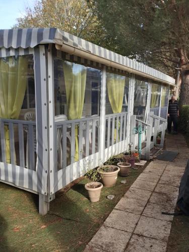Gastes Other | mobil home tout équipé 3 chambres