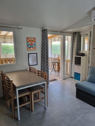 Gastes House | Mobil-home tout confort à Gastes pour 4 à 6 pers