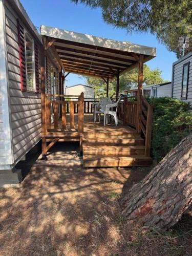 Lattes Resort | Mobil-home tout confort 1