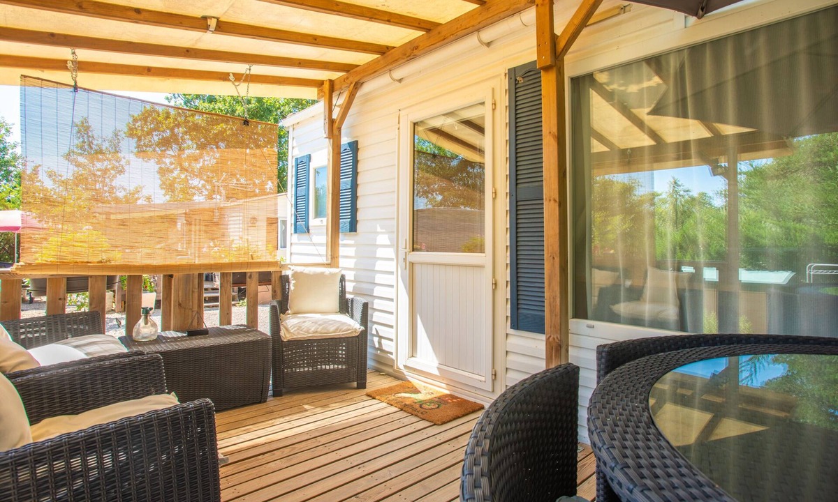 Sainte-Croix-du-Verdon House | Mobile Home 'Marinière' with Lake View, Private Pool and Air Conditioning