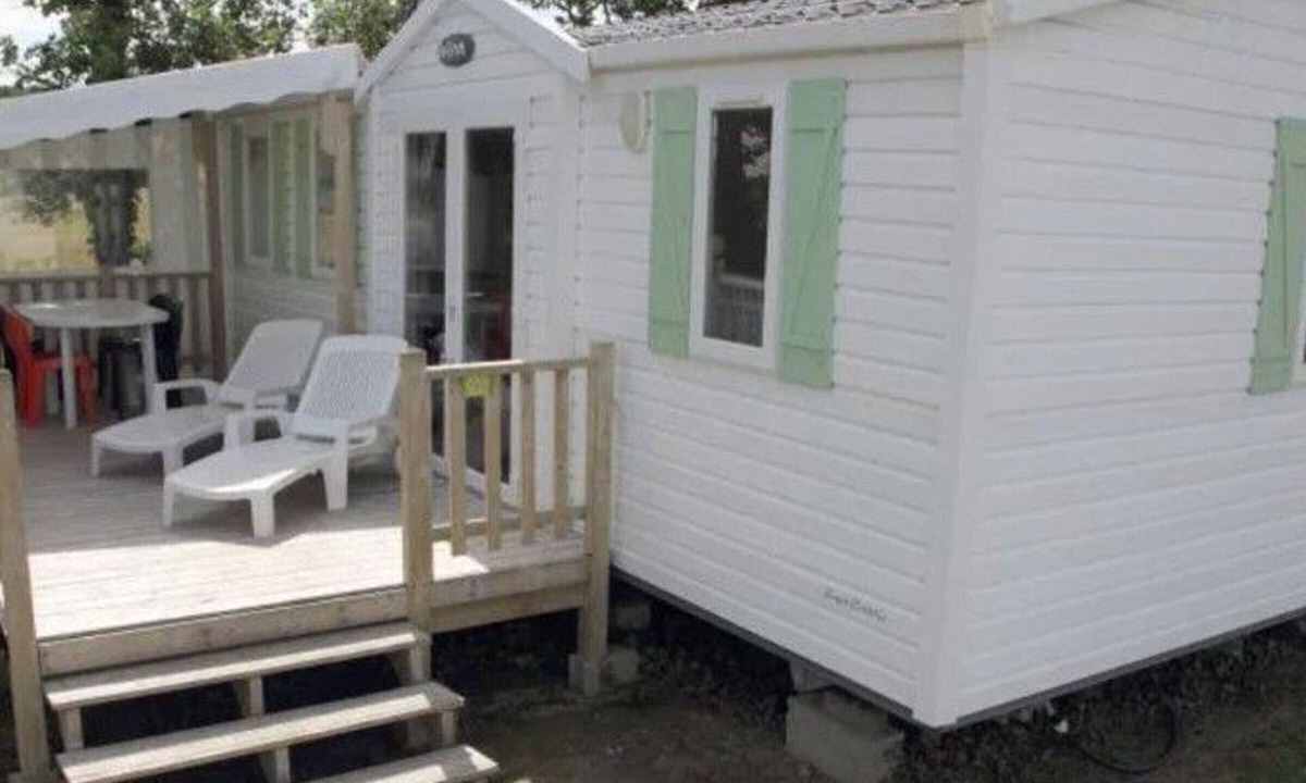 La Chaize-Giraud House | Mobile Home with Terrace for 6 People