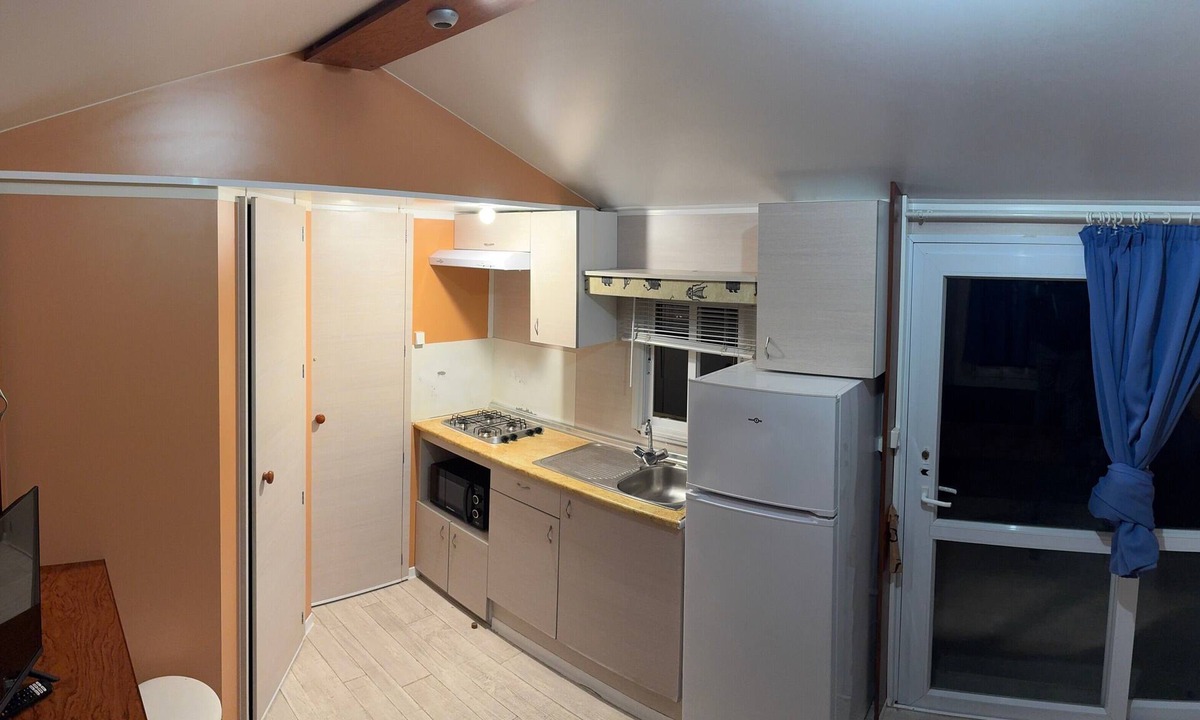 Tirig House | Mobile Home '242' with Mountain View, Wi-Fi and Air Conditioning